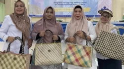 Dorong Anyaman Pandan Jadi Produk Bernilai Ekonomi
