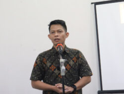 Efisiensi atau Ironi? Akademisi Unmul Kritik WFA dan Pengadaan Mobil Dinas Rp8,5 Miliar