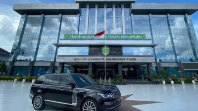 Setelah Disorot Publik, Gubernur Kaltim Akhirnya Kembalikan Mobil Dinas Rp8,49 Miliar