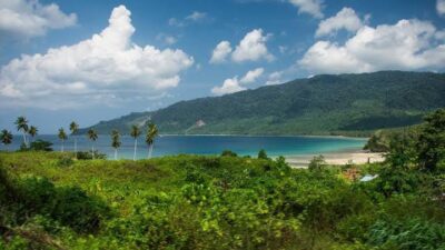 DPRD Berau Minta Penanganan Abrasi Teluk Sumbang Jadi Prioritas Daerah