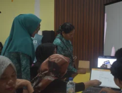 UMKM Talisayan Didorong Naik Kelas, KKN Unmul Kenalkan Transaksi Digital dan Legalitas Usaha